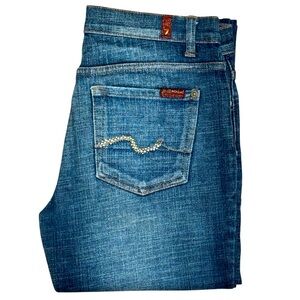 7 For All Mankind Bootcut Lowrise Jeans w/ Crystal Back Pockets | Size 28